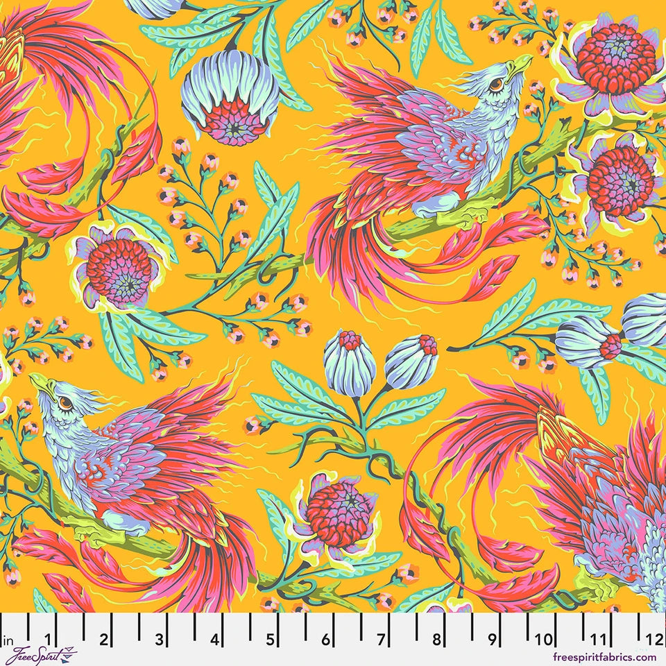 Hot Wings - Dandelion - Legendary quilting cotton by Tula Pink